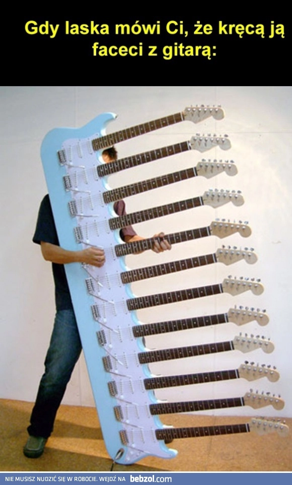 
    Facet z gitarą