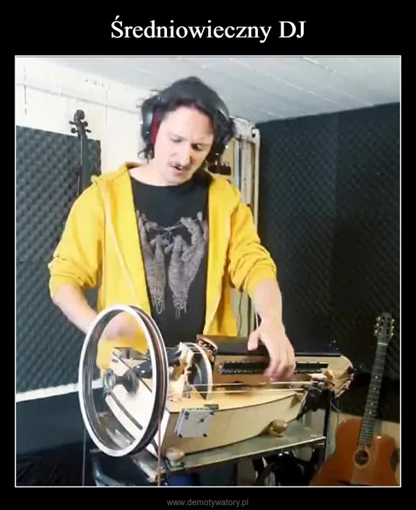
    Średniowieczny DJ